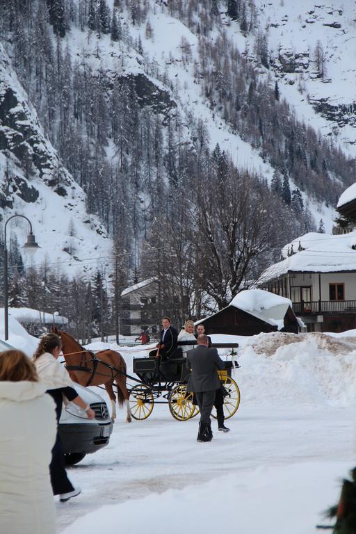 Hotel Lyshaus เกรสโซเนย์-เซนต์-ฌอน ภายนอก รูปภาพ
