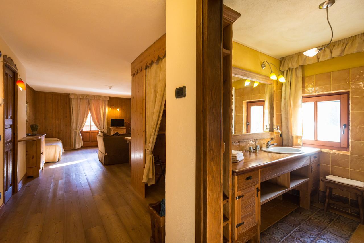 Hotel Lyshaus เกรสโซเนย์-เซนต์-ฌอน ภายนอก รูปภาพ