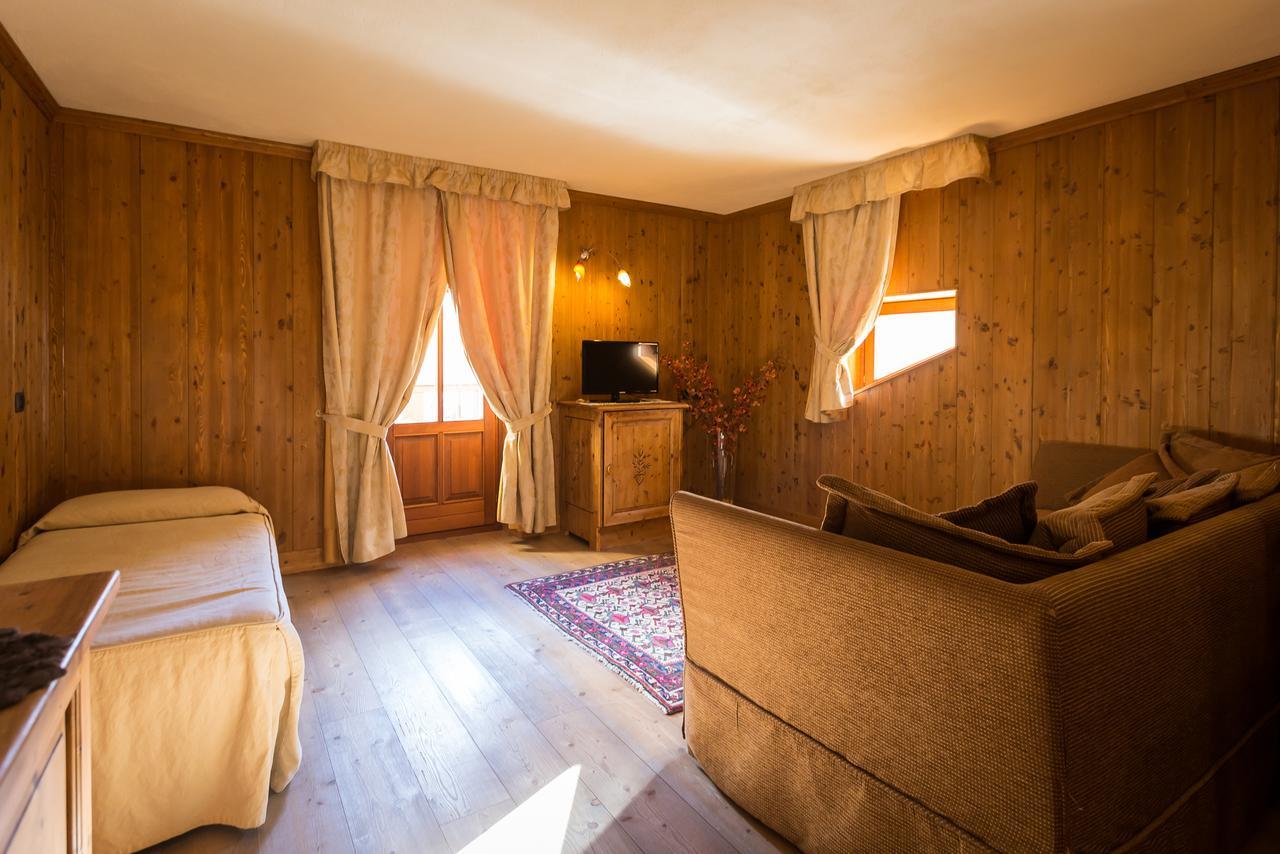 Hotel Lyshaus เกรสโซเนย์-เซนต์-ฌอน ภายนอก รูปภาพ