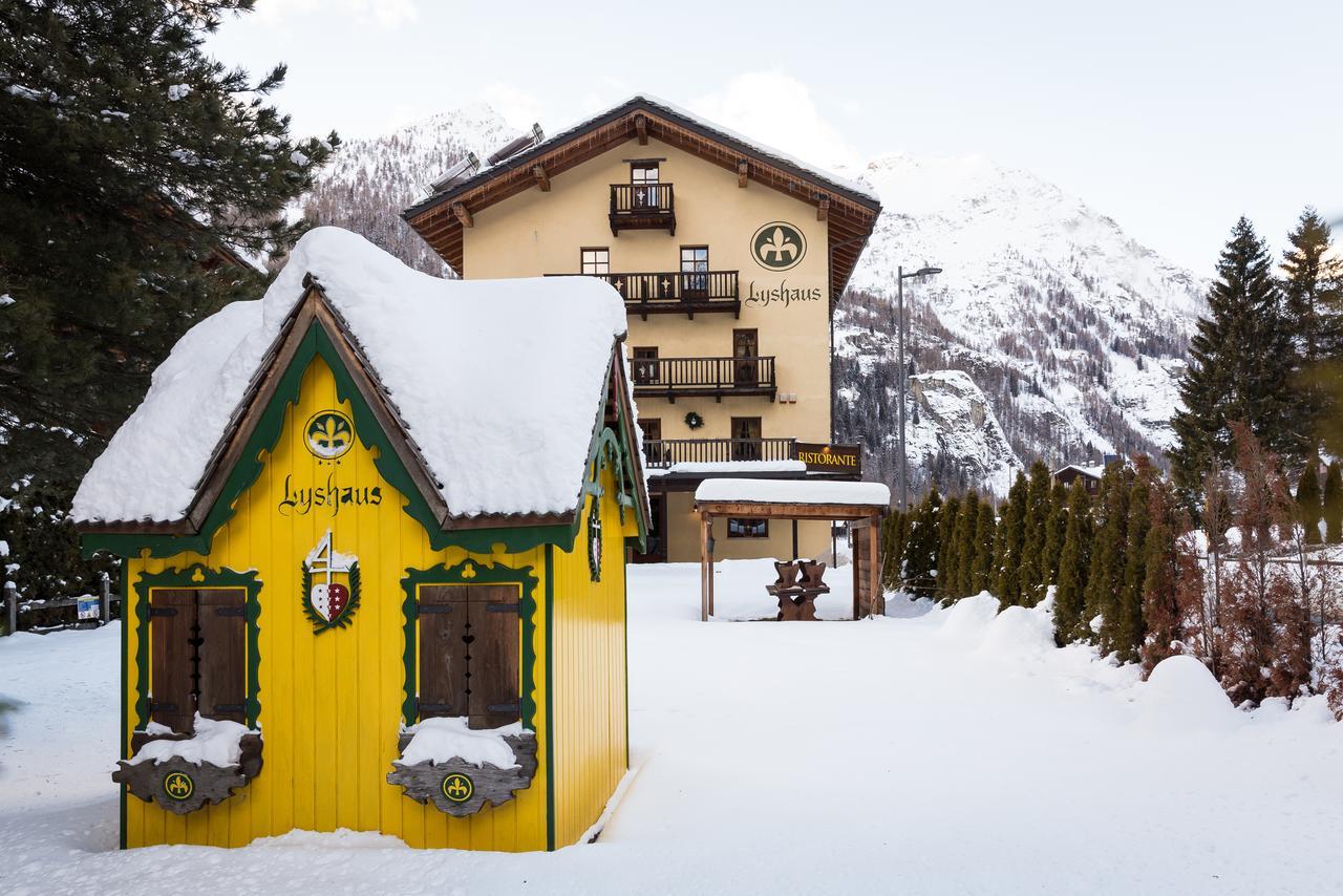 Hotel Lyshaus เกรสโซเนย์-เซนต์-ฌอน ภายนอก รูปภาพ